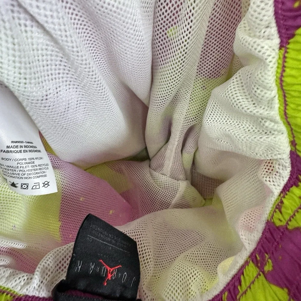 Jordan Swim Trunks Mens Small Pink Yellow Volt Swim Shorts CJ4701-623 Mesh Liner